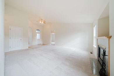 3734 SW WICKIUP PL, REDMOND Small-24