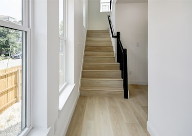 1214 W 24th St unit B, Houston, TX 77008 - photo 3