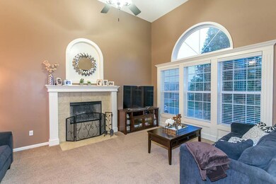 20916 W 48th St, Shawnee, KS 66218 - photo 2