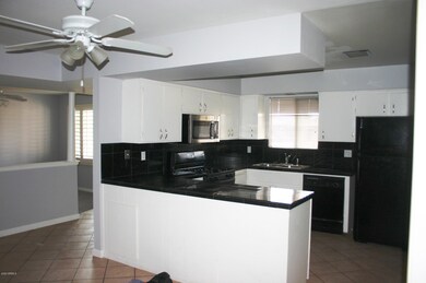 4022 W Purdue Ave, Phoenix, AZ 85051 - photo 3