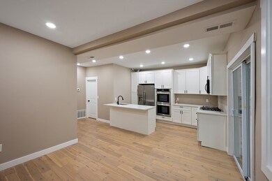 5 Monmouth St unit 2, Boston, MA 02128 - photo 7