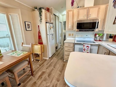 4860 E Main St unit D-8, Mesa, AZ 85205 - photo 6