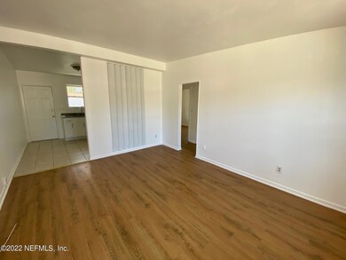 2977 Collier Ave unit 4, Jacksonville, FL 32205 - photo 5
