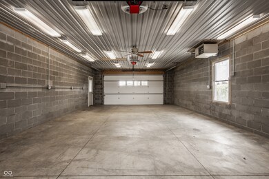 5861 S 100 W, Fountaintown, IN 46130 - photo 4