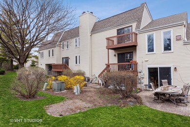 1675 Cove Ct unit 2, Naperville, IL 60565 - photo 2