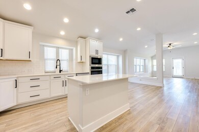 122 Biscayne Bay Bend, Kyle, TX 78640 - photo 3