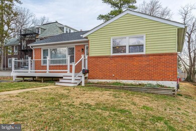 13 Saint Timothys Ln, Catonsville, MD 21228 - photo 2