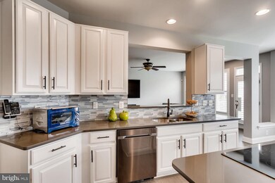 2034 Willowcrest Cir, Baltimore, MD 21209 - photo 3