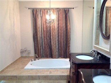 Master Bath Garden Tub