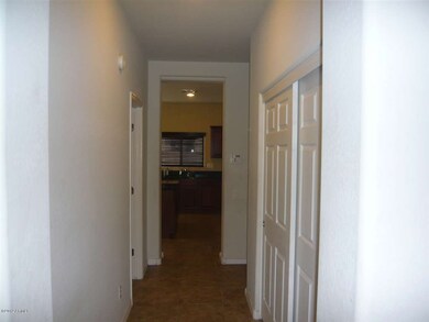 19061 N Toya St 005