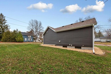 102 Buchannon St S, Waterville, MN 56096 - photo 7