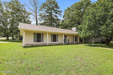 03-800 Longwood Pl