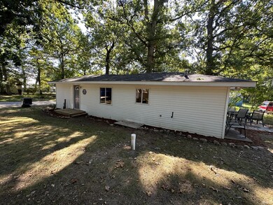 7909 N Tecumseh Rd, Walkerton, IN 46574 - photo 5