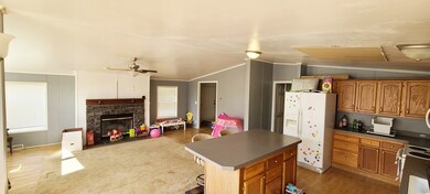 922 Robinhood Rd, Callands, VA 24530 - photo 5