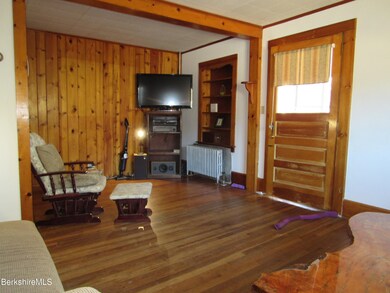 27 Kirk St, Great Barrington, MA 01230 - photo 5