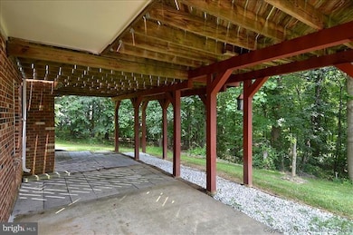 13623 Castle Cliff Way, Silver Spring, MD 20904 - photo 5