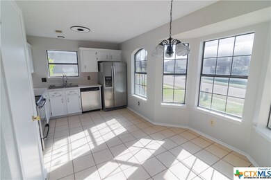 405 Dillon Dr, Copperas Cove, TX 76522 - photo 4