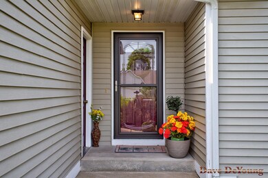 10-web-or-mls-14360 Pine Creek Dr, Holla
