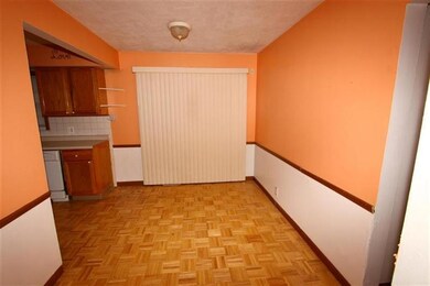 1315 Carlton Ave NE, Grand Rapids, MI 49505 - photo 5