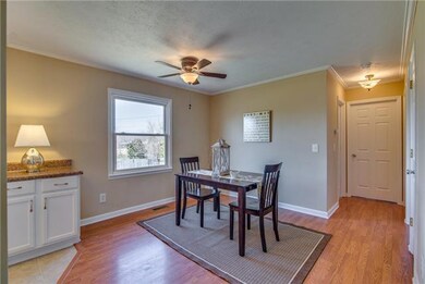 Nice Dining Area 