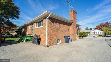 2023 Jameson St, Temple Hills, MD 20748 - photo 4