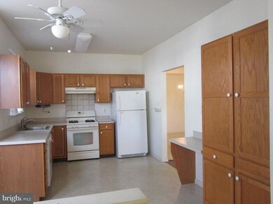 73 Pelican Place unit J73, West Deptford, NJ 08086 - photo 6
