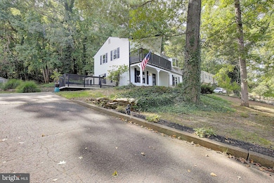 349 Arbutus Dr, Edgewater, MD 21037 - photo 3