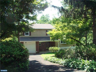 1069 Willow St, Southampton, PA 18966 - photo 4