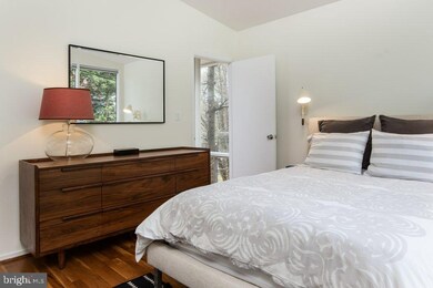 7421 Rebecca Dr, Alexandria, VA 22307 - photo 6