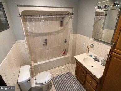 1543 Brunswick Ave unit 2, Lawrence Township, NJ 08648 - photo 4