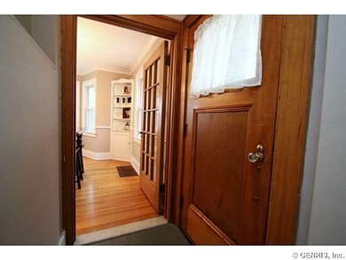 Foyer.