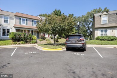 14839 Hammersmith Cir, Silver Spring, MD 20906 - photo 4
