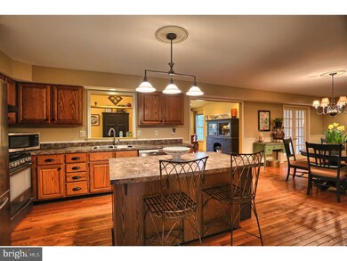 119 Constitution Ave, Reading, PA 19606 - photo 5