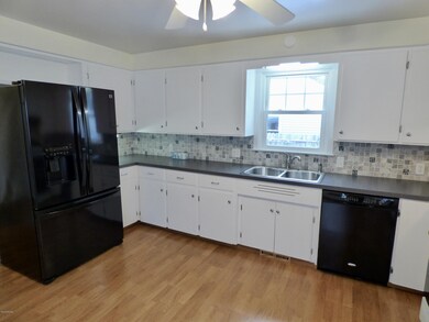 1329 Edith Ave NE, Grand Rapids, MI 49505 - photo 5