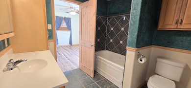 3974 Martin Luther King Junior Dr, Port Arthur, TX 77640 - photo 4