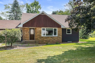 223 Green Ave N, Stevens Point, WI 54481 - photo 3