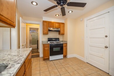 594 South St unit 1, Roslindale, MA 02131 - photo 2
