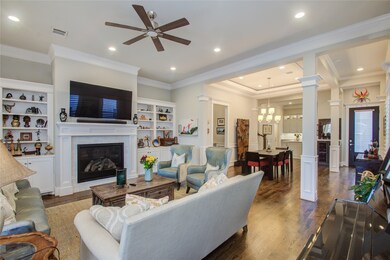 817 E 24th St, Houston, TX 77009 - photo 7