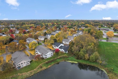 3708 Gershwin Ln N, Saint Paul, MN 55128 - photo 4