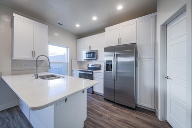 518 E Steeplechase Rd, Washington, UT 84780 - photo 7