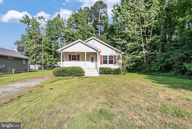 492 Rolando Dr, Colonial Beach, VA 22443 - photo 2