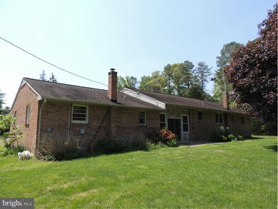 18923 Ridge Rd, Colonial Beach, VA 22443 - photo 5