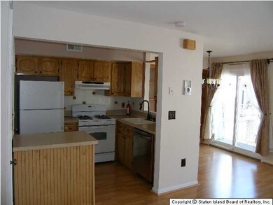 44 Vogel Loop, Staten Island, NY 10314 - photo 3