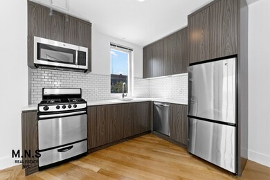 The Silver Star unit 7-Q, Long Island City, NY 11101 - photo 3