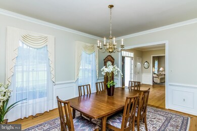 9275 Hampton Hunt Dr, Fairfax Station, VA 22039 - photo 6