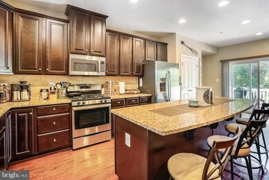 7210 Dorchester Woods Ln, Hanover, MD 21076 - photo 6