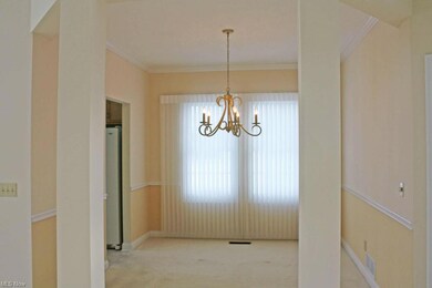 Entertainment Sized Dining Room