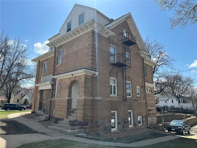 Wildwood Apartments, Montevideo, MN 56265 - photo 6