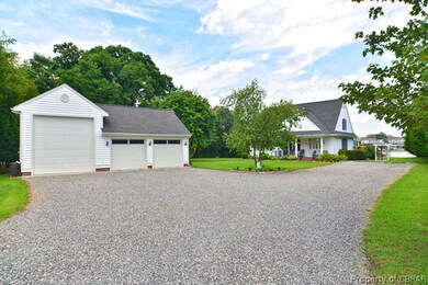 115 Hayden Rd, Weems, VA 22576 - photo 4