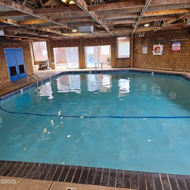 1000 SE Bay Blvd unit M105, Newport, OR 97365 - photo 7